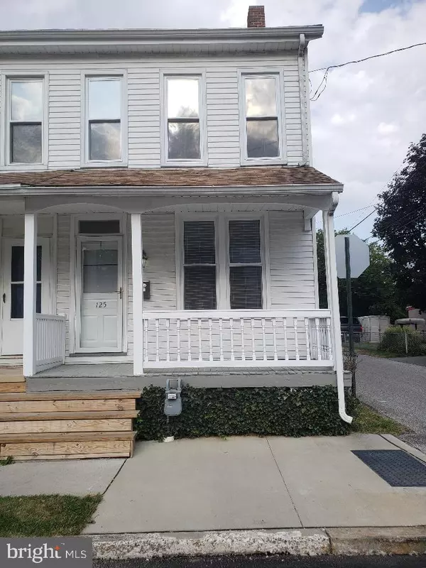 125 N SEWARD ST, York, PA 17404