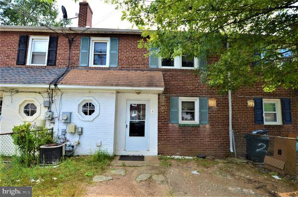 4 CLAYTON CT, Wilmington, DE 19809