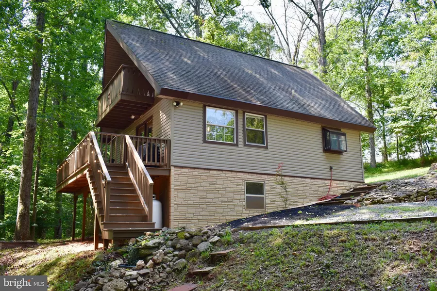 221 HONEYSUCKLE, Madison, VA 22727