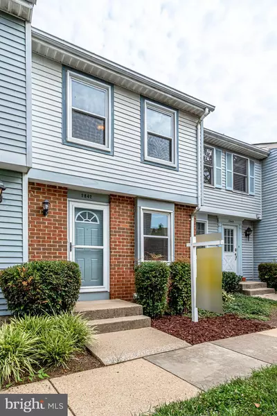 2842 S MEADE ST, Arlington, VA 22206