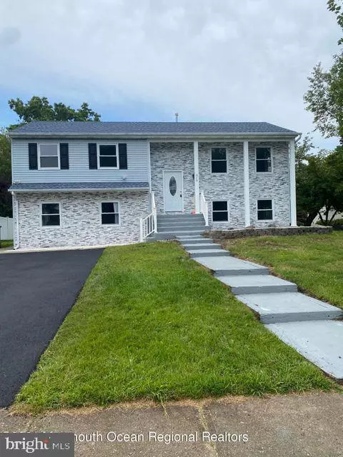 516 SAN JUAN DR, Toms River, NJ 08753