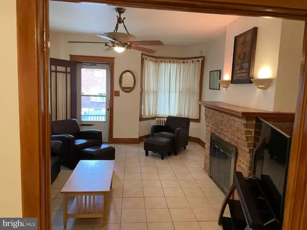 Harrisburg, PA 17104,2002 MULBERRY ST