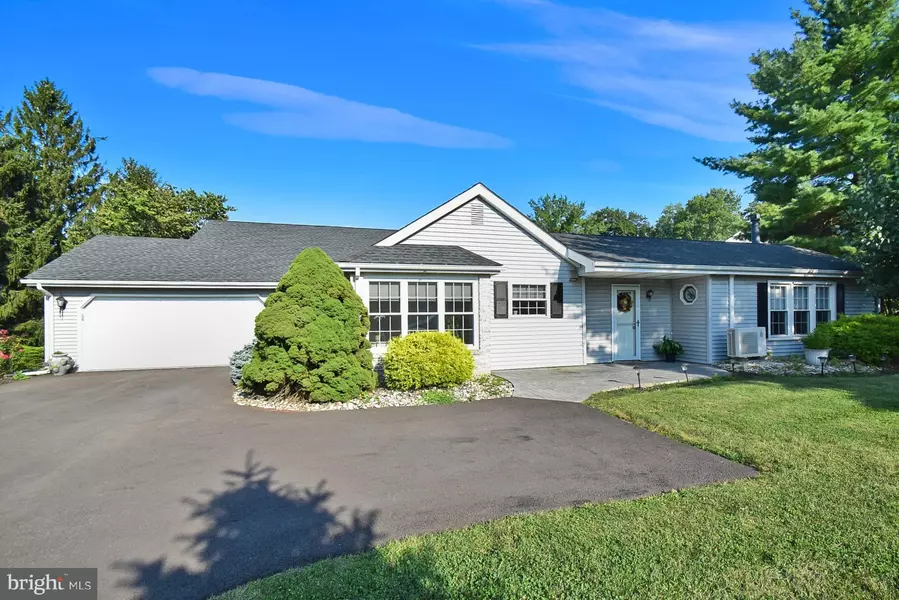 5410 LANARK RD, Center Valley, PA 18034