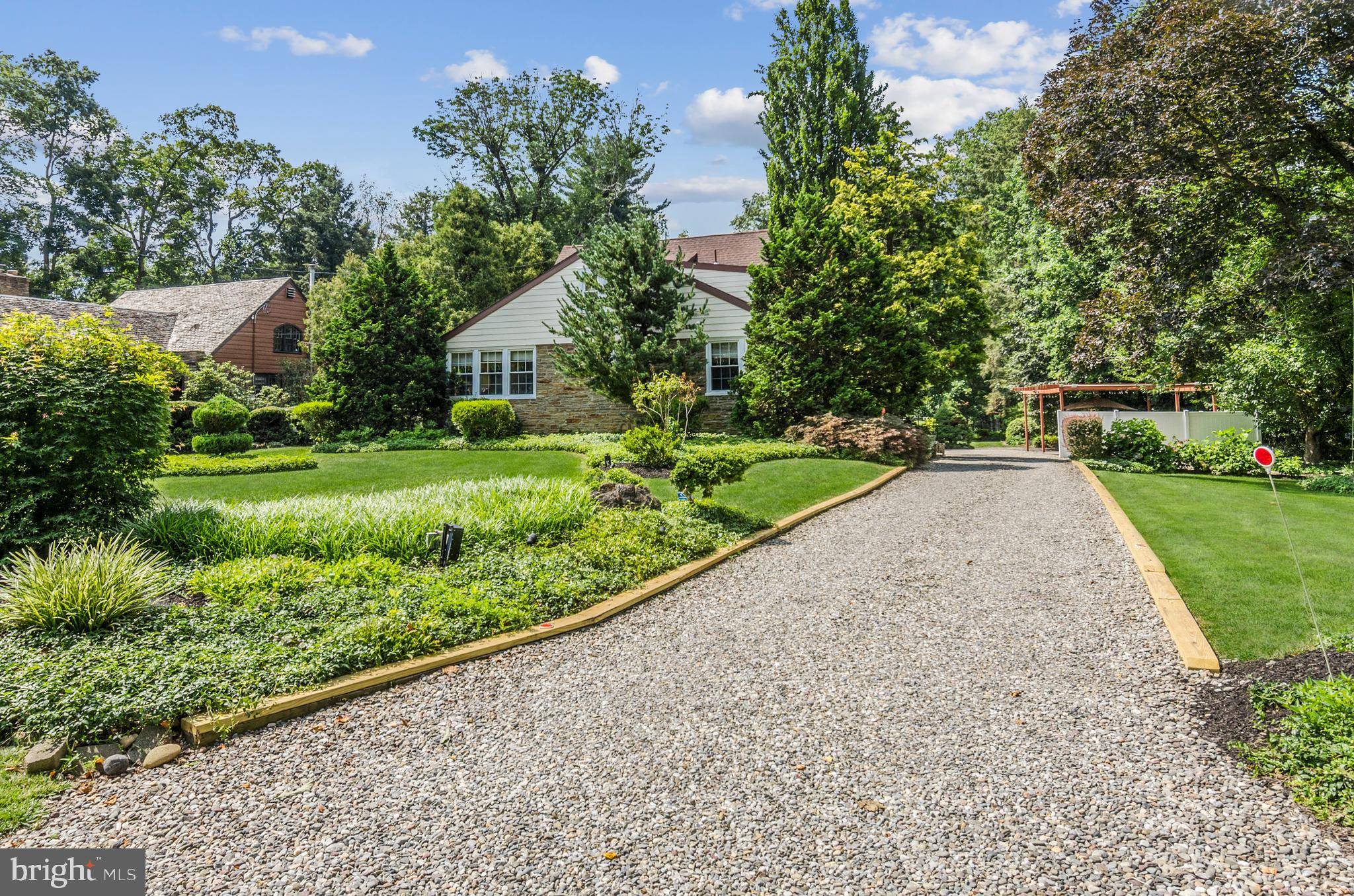 Yardley, PA 19067,76 BLACK ROCK RD