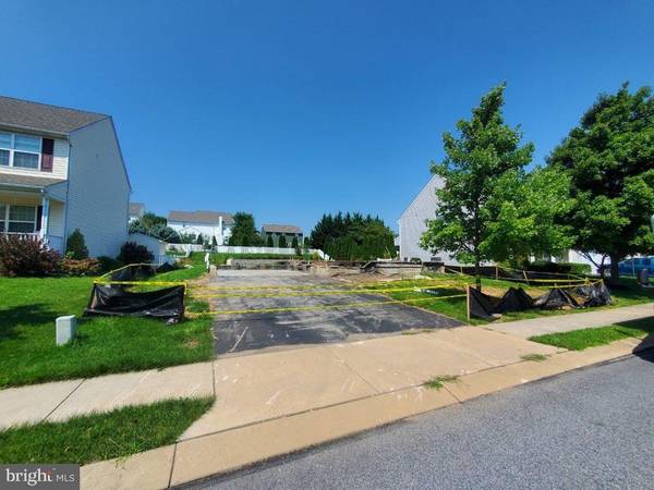 50 S 3RD ST, New Freedom, PA 17349