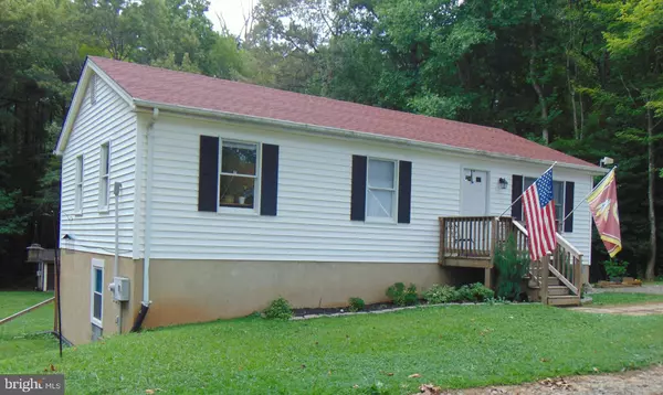 5206 SUMERDUCK RD, Sumerduck, VA 22742