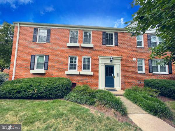 6506 POTOMAC AVE #B1, Alexandria, VA 22307