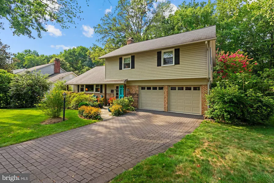 3110 LITTLE CREEK LN, Alexandria, VA 22309