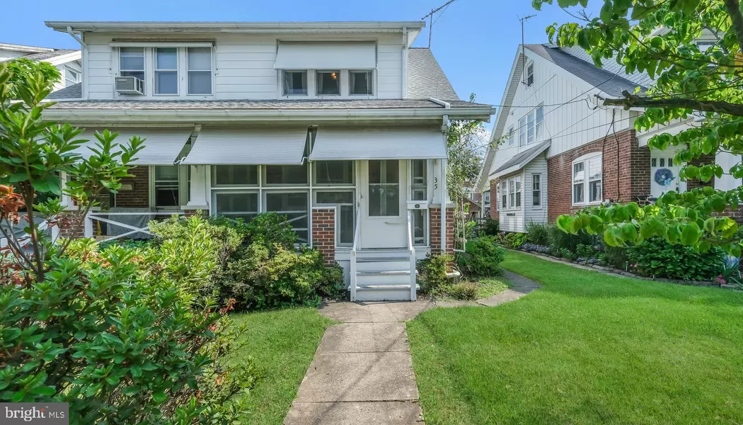 35 E 5TH ST, Lansdale, PA 19446