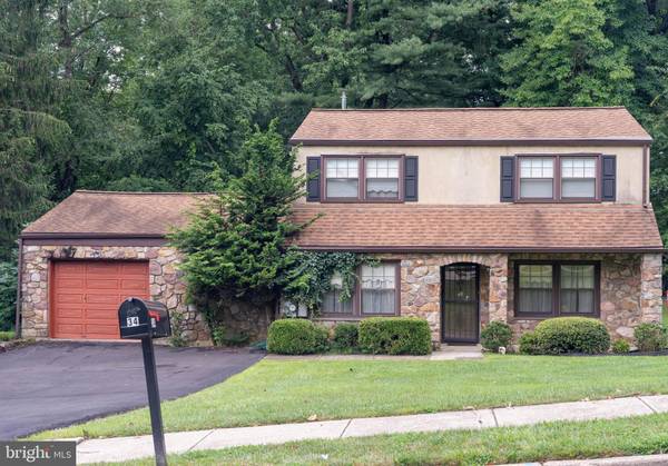 34 COPPER BEECH DR, Lafayette Hill, PA 19444