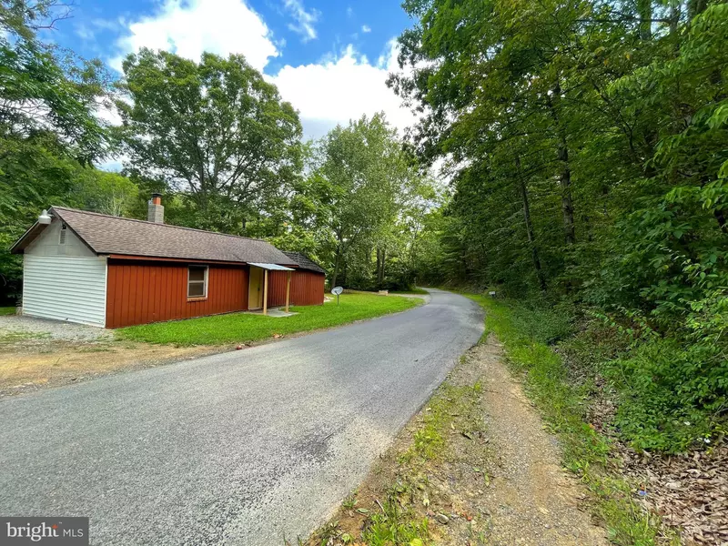 4577 LOWER ARKANSAW, Baker, WV 26801