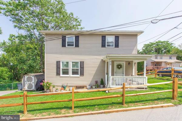 828 ELLSTON RD,  Aston,  PA 19014