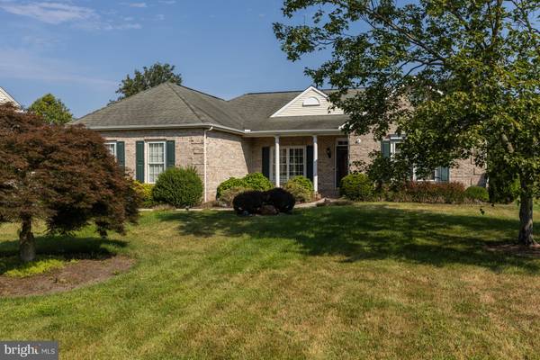 24 DUBLIN DR, Newark, DE 19702