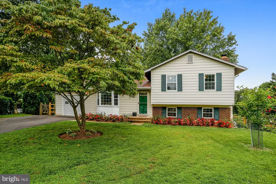 8421 FLOWER HILL TER, Gaithersburg, MD 20879