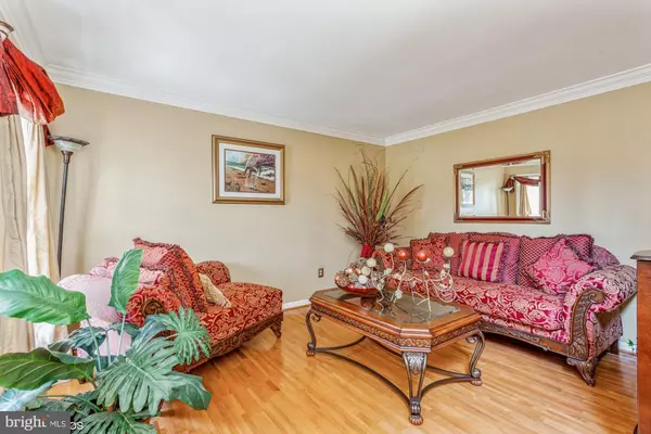 Owings Mills, MD 21117,9537 WHITEHURST DR
