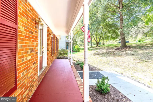 Fredericksburg, VA 22408,11301 BOXWOOD RD