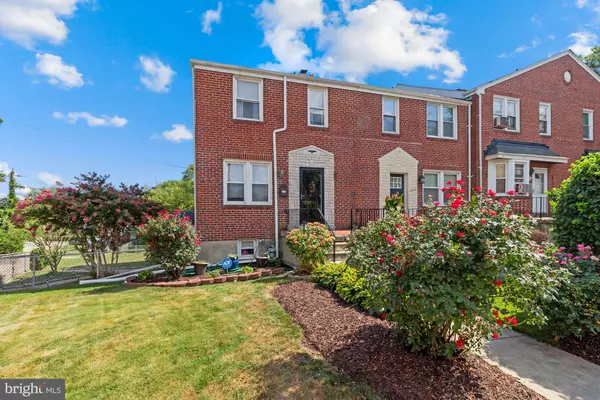 4901 WESTHILLS RD, Baltimore, MD 21229