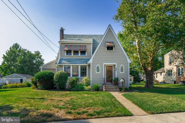 923 7TH AVE, Prospect Park, PA 19076