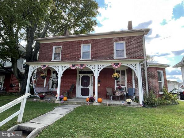 409 E KING ST, Littlestown, PA 17340