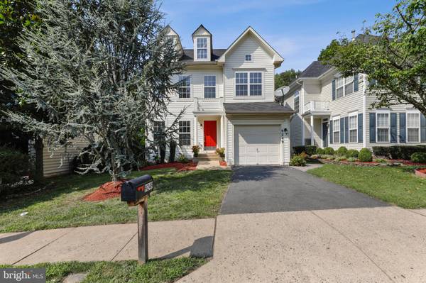 9249 GREENSHIRE DR, Manassas Park, VA 20111