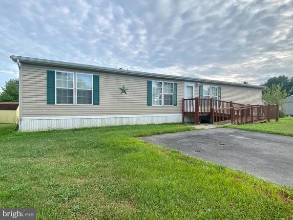 944 CUB CIR, Bear, DE 19701