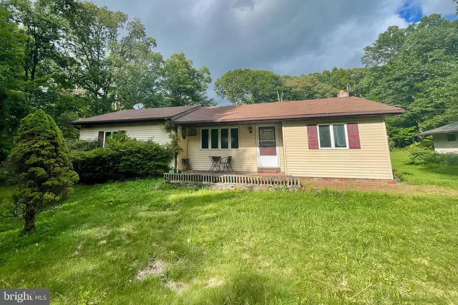 710 CRANBERRY RD, East Stroudsburg, PA 18301