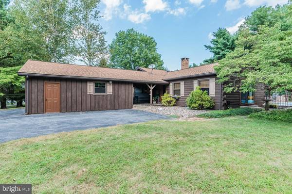 315 SANDBANK RD, Mount Holly Springs, PA 17065