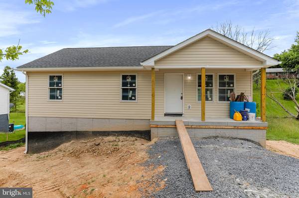 429 HUPP ST, Strasburg, VA 22657