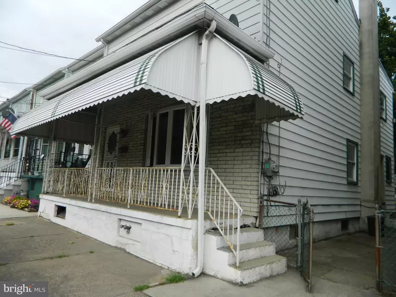 104 POTTSVILLE ST, Port Carbon, PA 17965