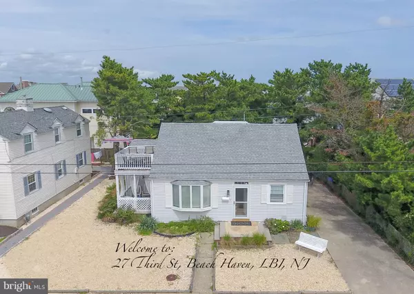 27 3RD ST, Beach Haven, NJ 08008