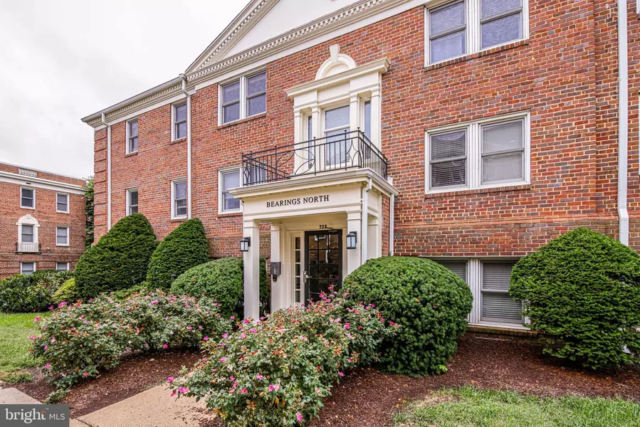 722 S WASHINGTON ST #301, Alexandria, VA 22314