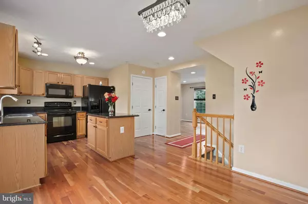 Ellicott City, MD 21043,8714 BELLEAU CT