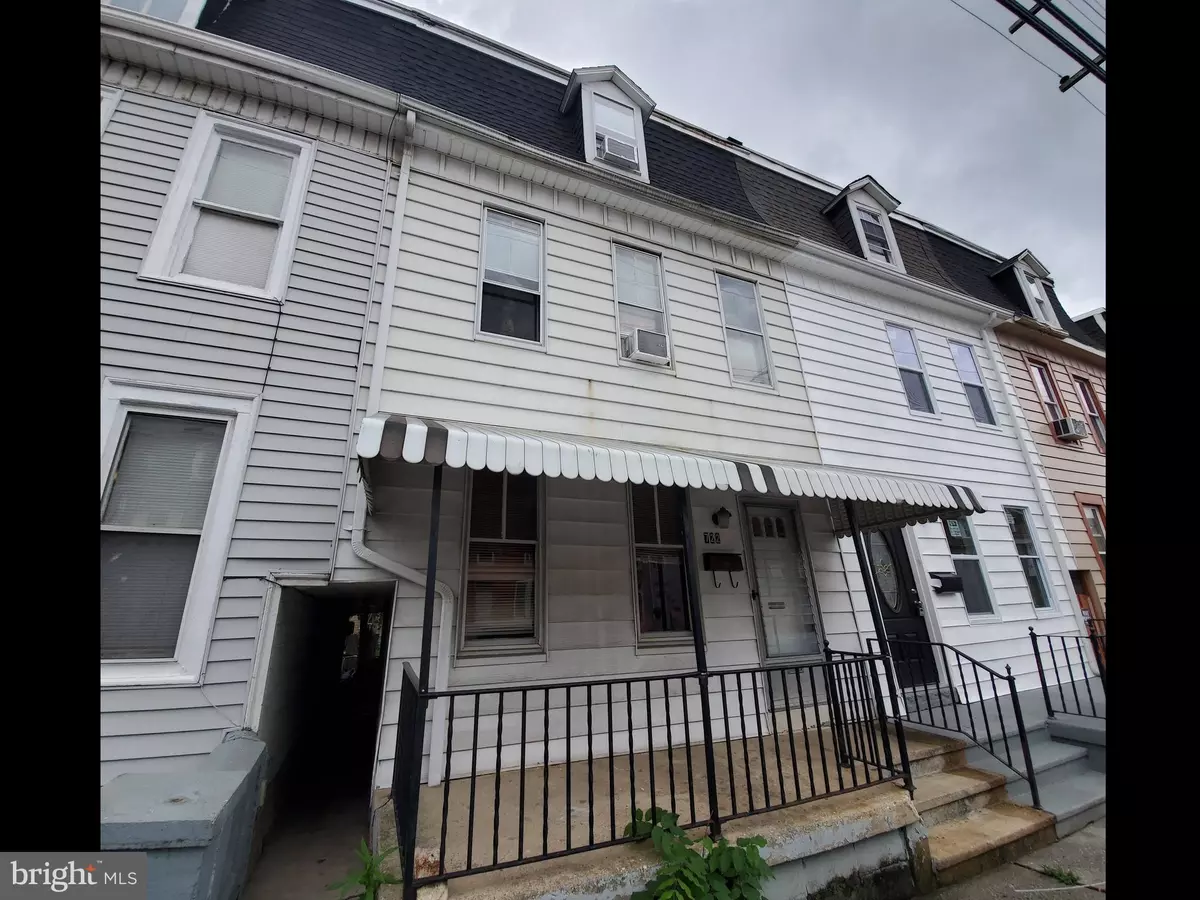 York, PA 17403,722 E PHILADELPHIA ST