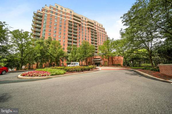 11700 OLD GEORGETOWN RD #904, North Bethesda, MD 20852