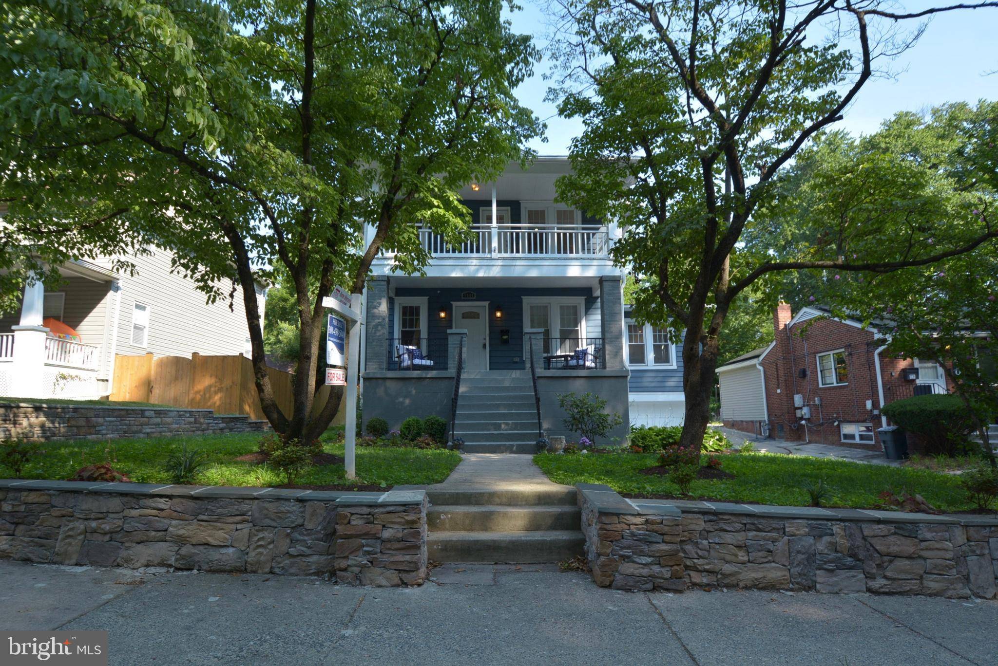 7808 CARROLL AVE, Takoma Park, MD 20912
