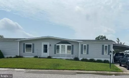 Newfield, NJ 08344,322 JOHN ALDEN DR. CRANBE JOHN ALDEN