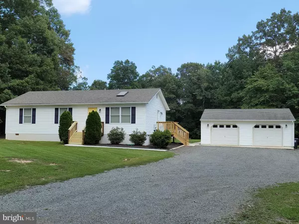 14335 SNAKE CASTLE RD, Sumerduck, VA 22742