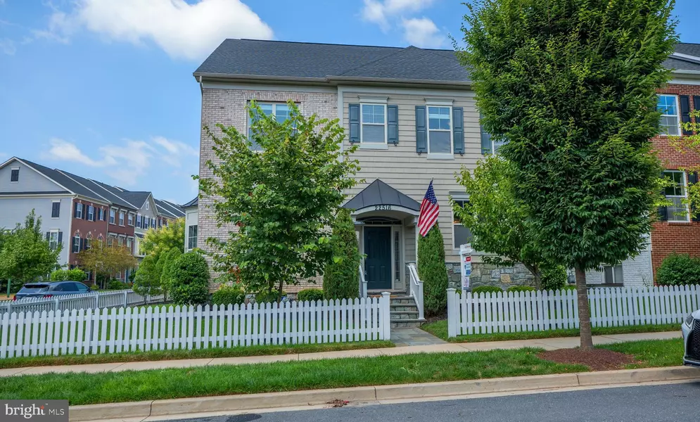 22516 WINDING WOODS WAY, Clarksburg, MD 20871