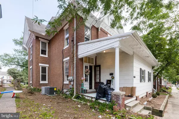 472 N CHARLOTTE ST, Pottstown, PA 19464