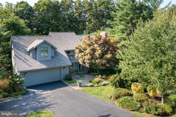 4595 BELMONT DR, Emmaus, PA 18049