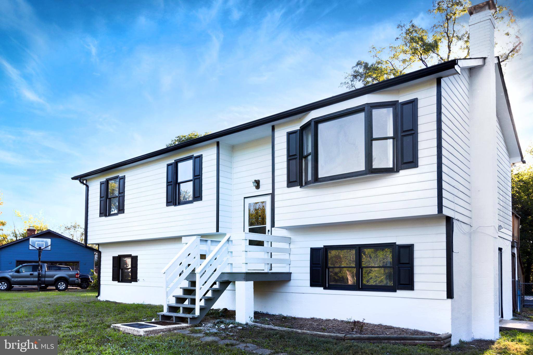 11131 CEDAR LN, Bealeton, VA 22712