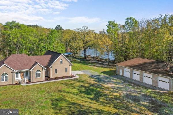 1021 WHITE POINT RD, Kinsale, VA 22488