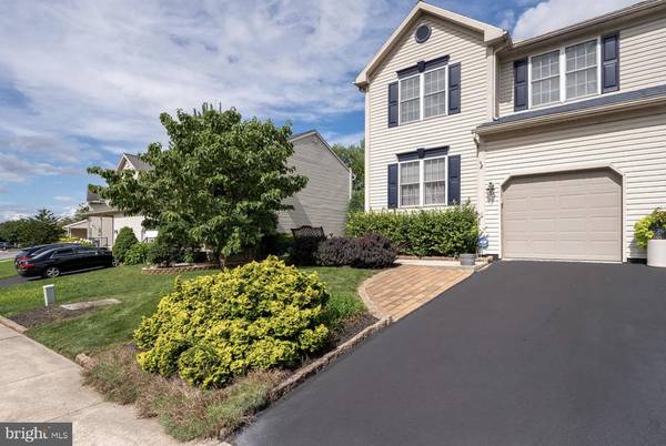 Sinking Spring, PA 19608,385 SIOUX CT