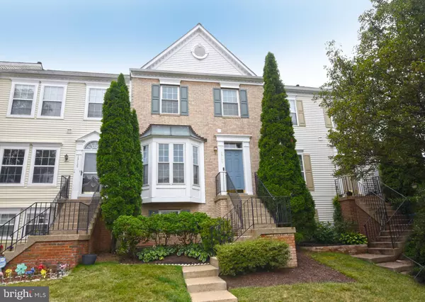 13141 QUAIL CREEK LN, Fairfax, VA 22033