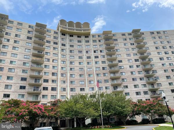 1121 W UNIVERSITY BLVD #1103, Silver Spring, MD 20902