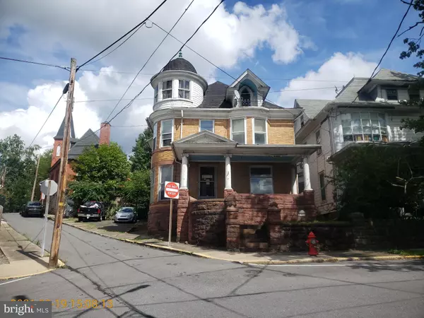 135 N 8TH ST, Shamokin, PA 17872