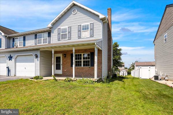 403 GRANDVIEW DR, Fleetwood, PA 19522