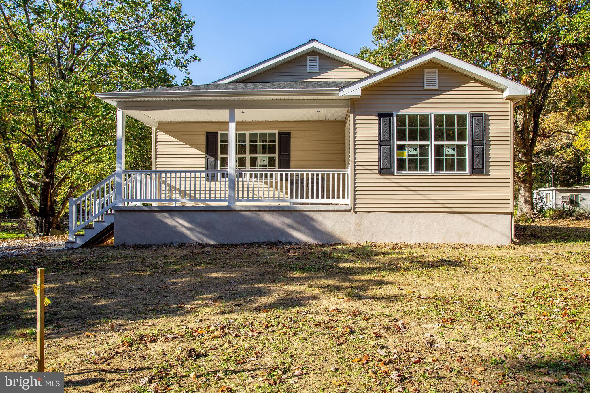 97 CROW POND, Elmer, NJ 08318