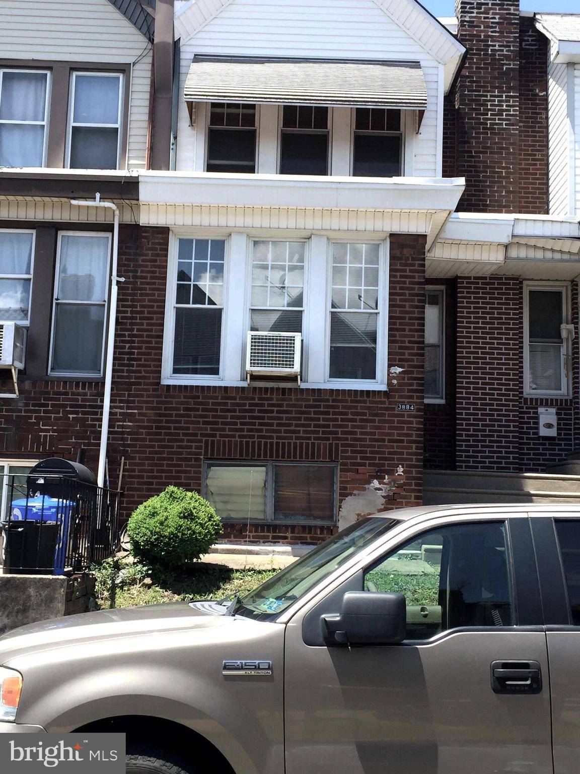 3884 DUNGAN ST, Philadelphia, PA 19124