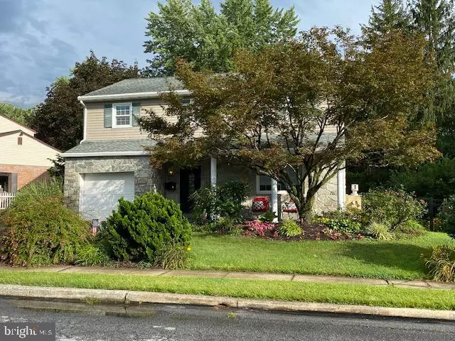 627 GOVERNOR DR, Reading, PA 19607